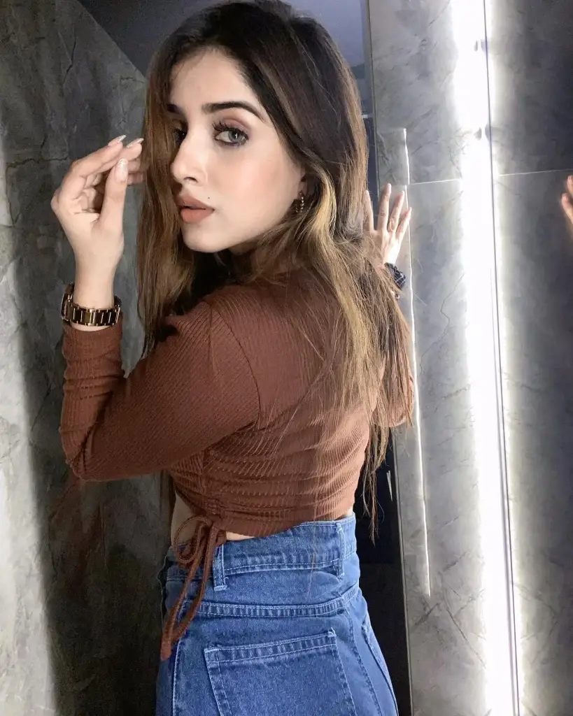 Indulge in Passion with Neelam: Top Independent Dubai Marina Escorts